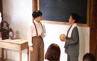 情景短剧大爷是谁演的，情景短剧大爷是谁演的啊