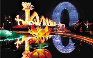 凤凰灯展游玩攻略，凤凰灯展游玩攻略图